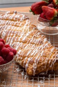 Almond Filled Puff Pastry Braid - Just like the Bear Claw, just much, much easier! by @Letthebakingbgn | LetTheBakingBeginBlog.com