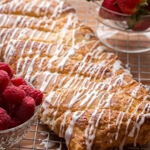 Almond Filled Puff Pastry Braid - Just like the Bear Claw, just much, much easier! by @Letthebakingbgn | LetTheBakingBeginBlog.com