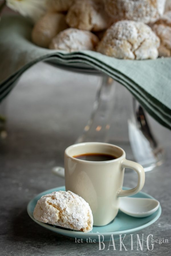Amaretti Cookies Recipe Let the Baking Begin!